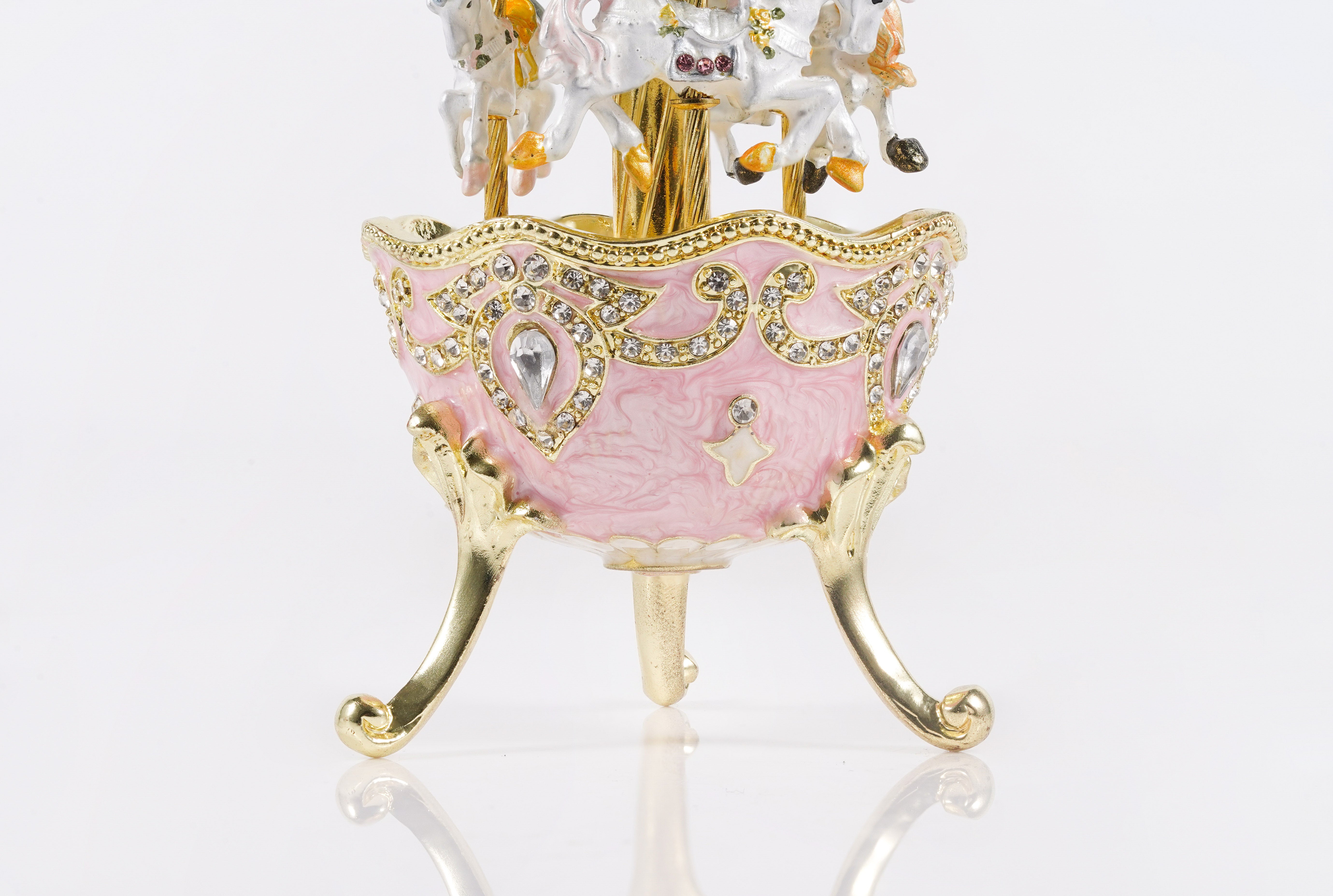 Music Boxes Crown Heritage Collectibles