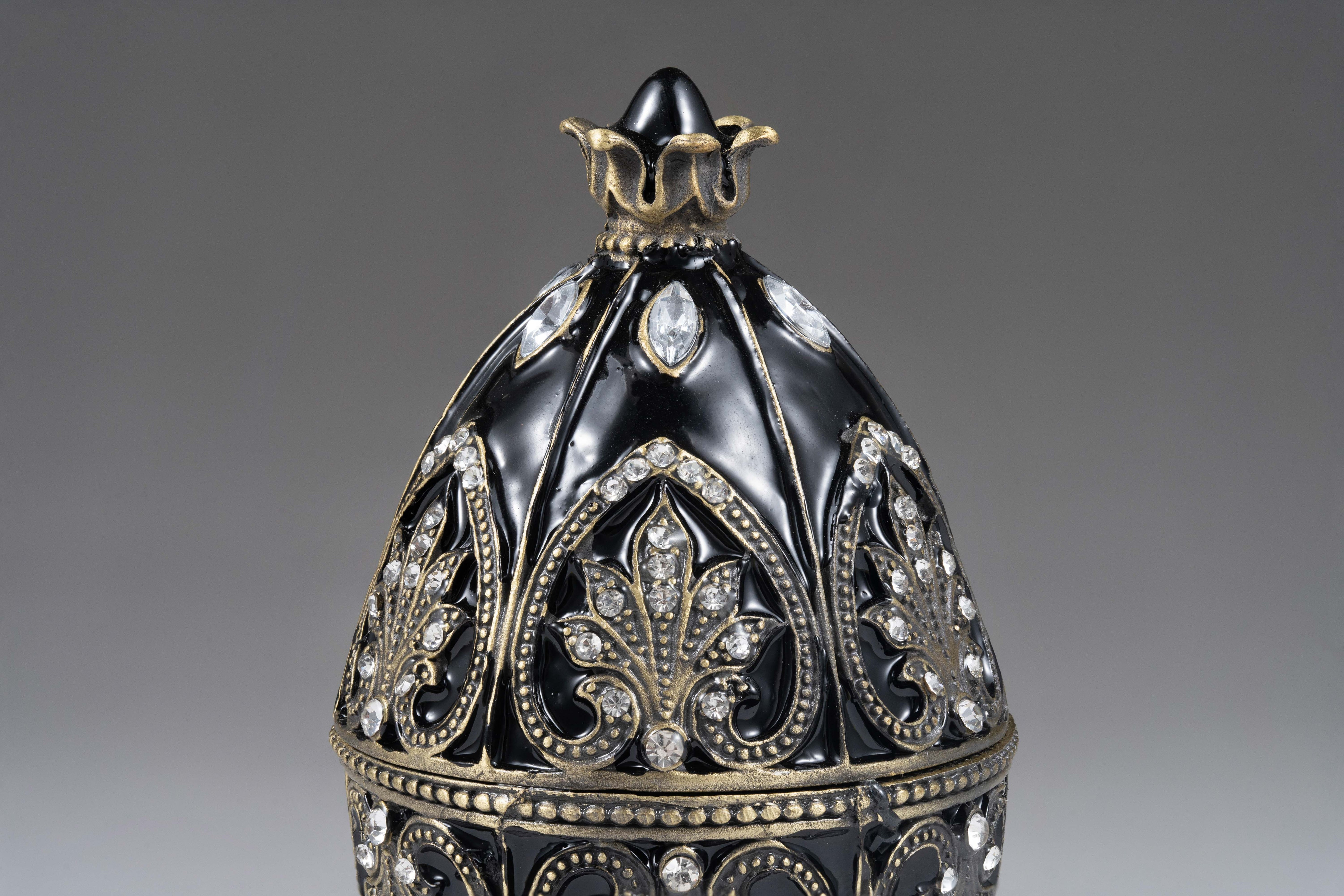 Figurines & Knick Knacks Crown Heritage Collectibles