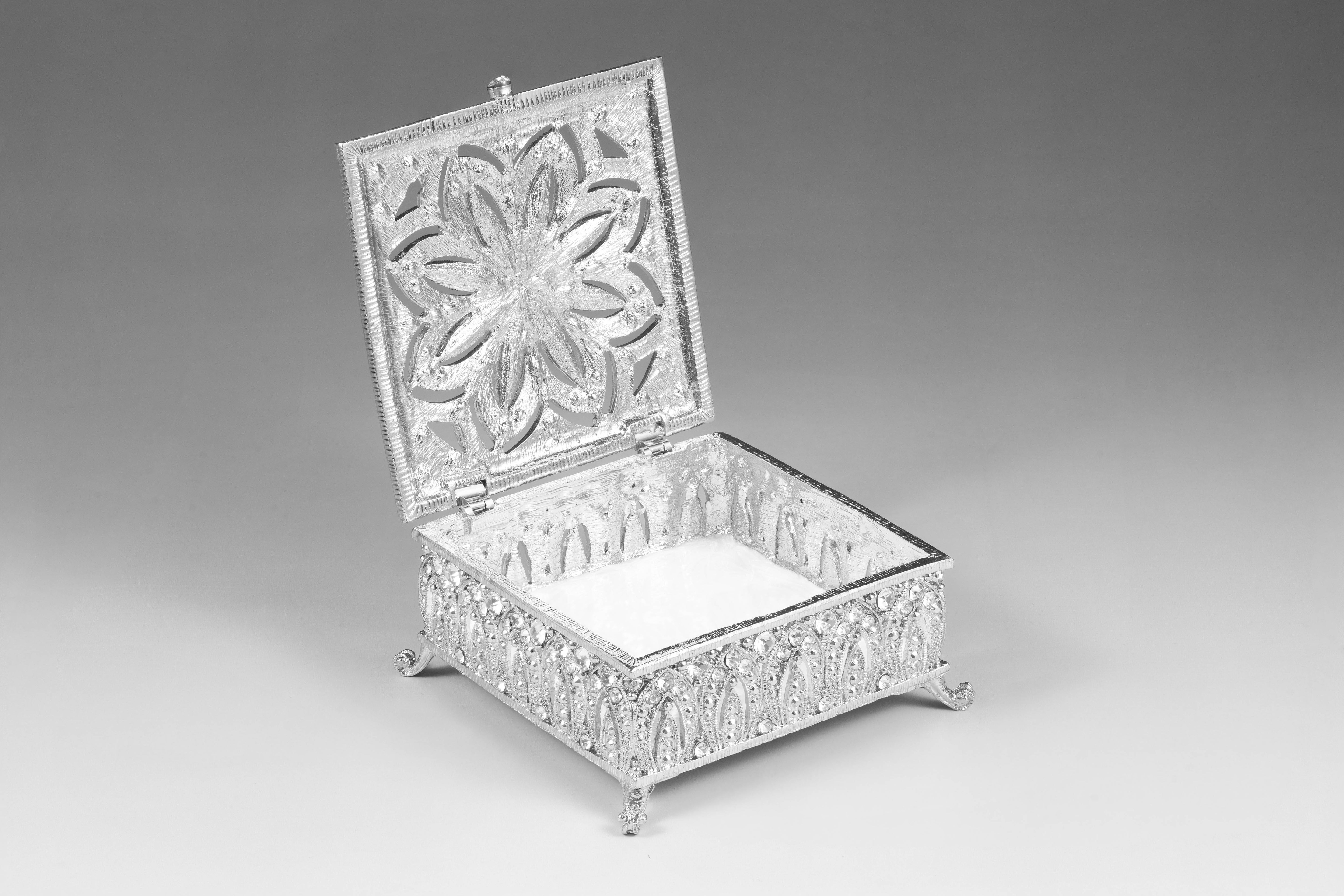 Jewelry Boxes Crown Heritage Collectibles