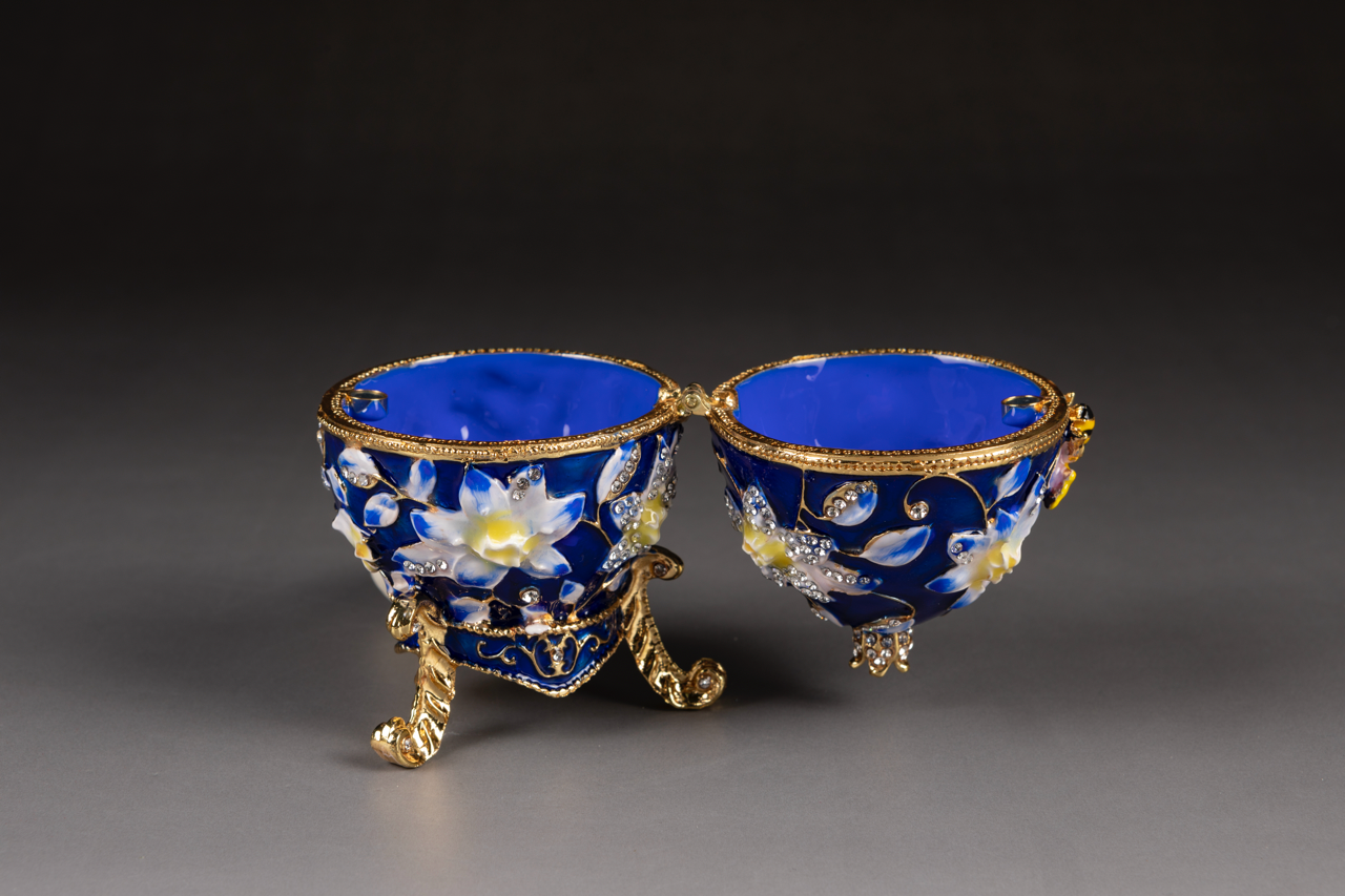Crown Heritage Collectibles