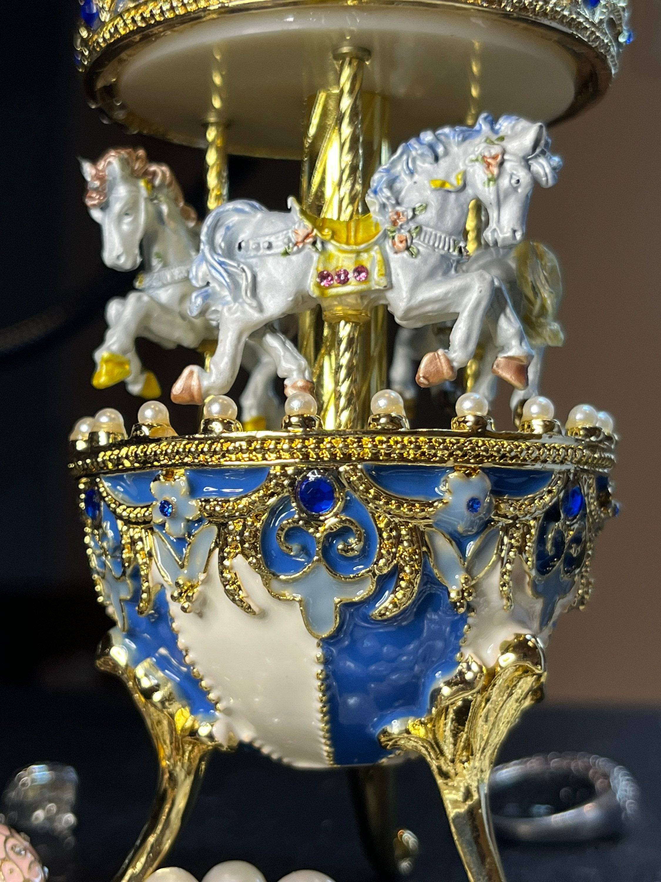 Music Boxes Crown Heritage Collectibles