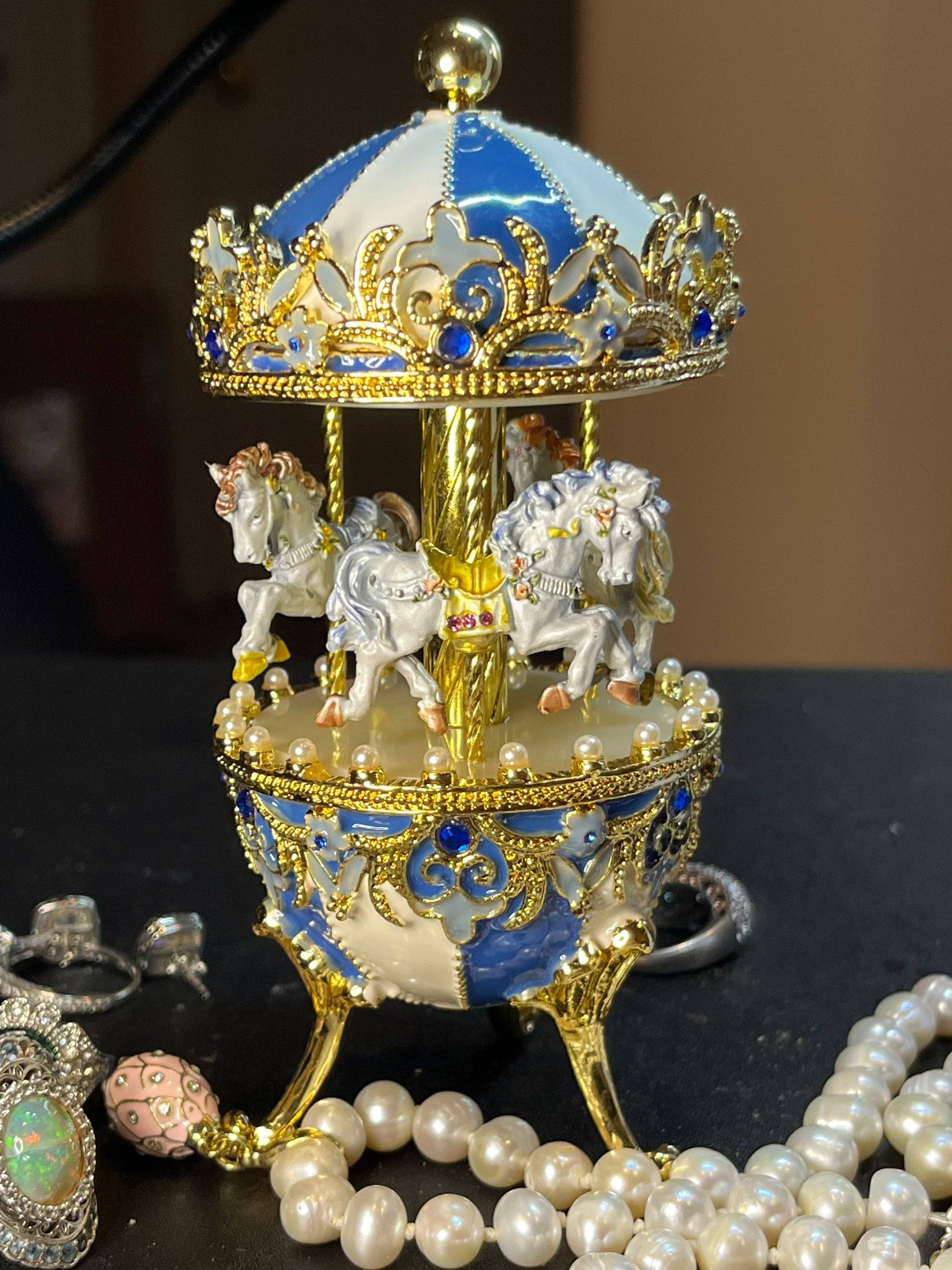 Music Boxes Crown Heritage Collectibles