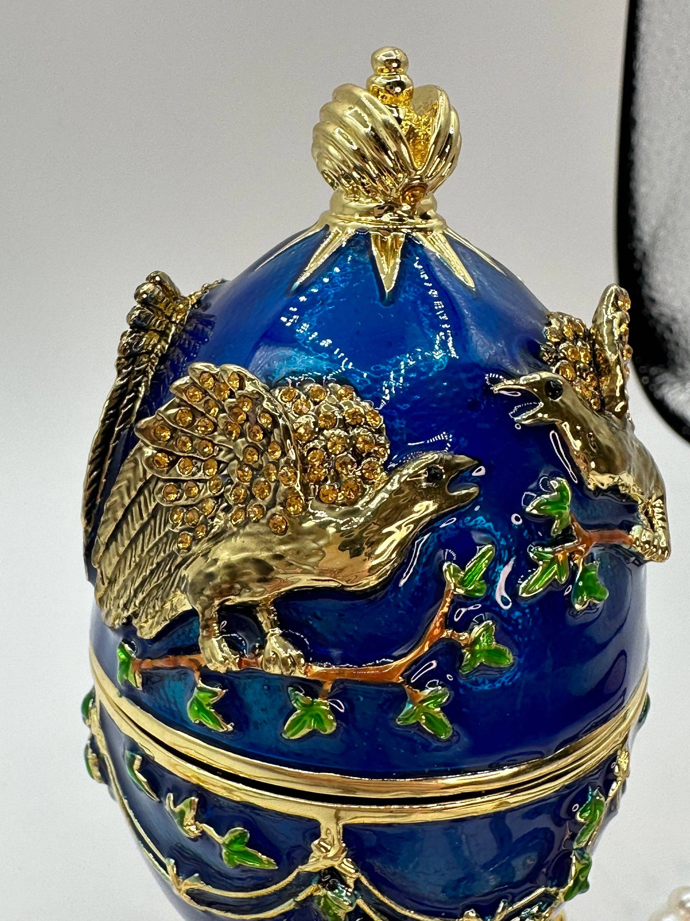 Music Boxes Crown Heritage Collectibles