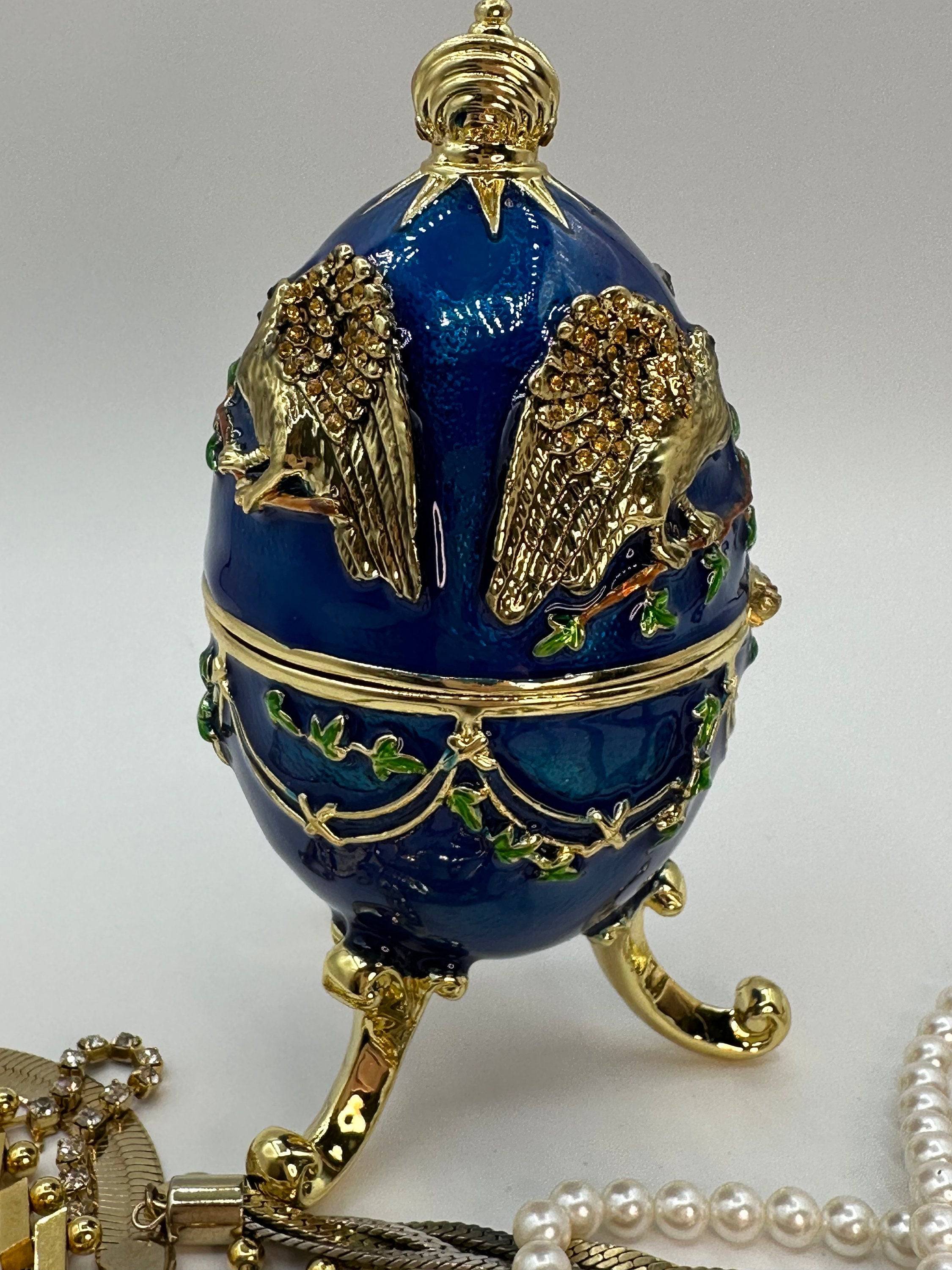 Music Boxes Crown Heritage Collectibles