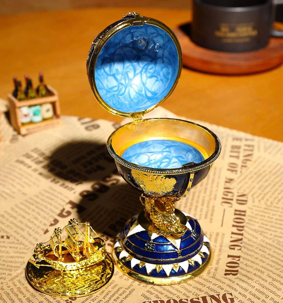 Figurines & Knick Knacks Crown Heritage Collectibles